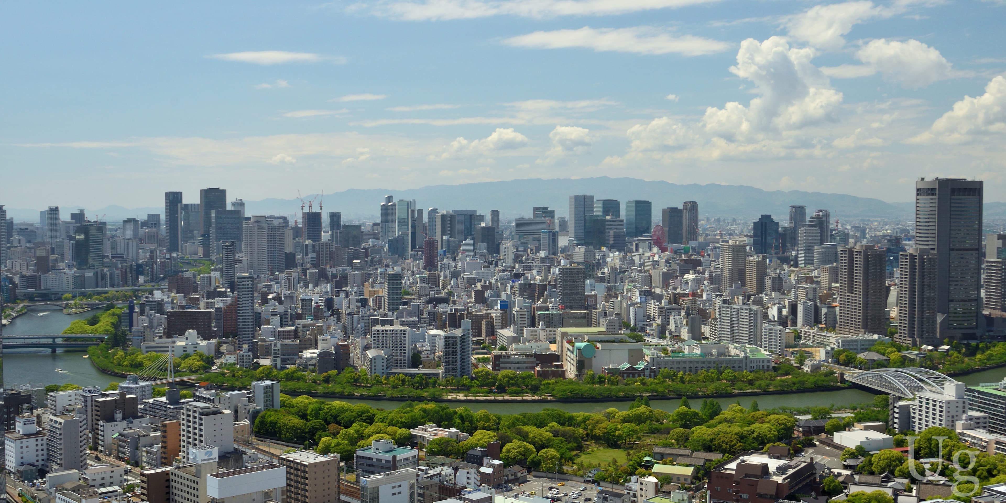 Ufoto-wiki-01 Osaka-Skyline May2014 in Osaka, Japan